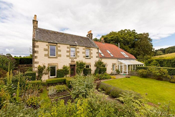 6 Bedroom Detached House To Rent In Swordie Mains, Linlithgow, West Lothian, EH49