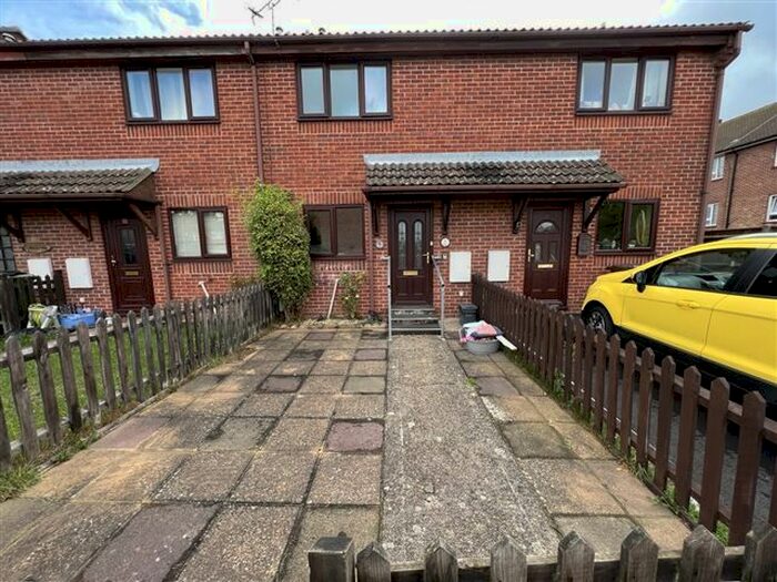 2 Bedroom Terraced House To Rent In Chalkpit Road, Paulsgrove, Portsmouth, Hampshire, PO6
