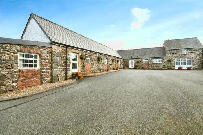 3 Bedroom Detached House For Sale In Fishguard, Pembrokeshire, SA65