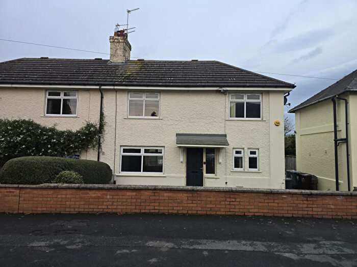 3 Bedroom Semi-Detached House For Sale In Wolley Avenue, Leeds, West Yorkshire, LS12