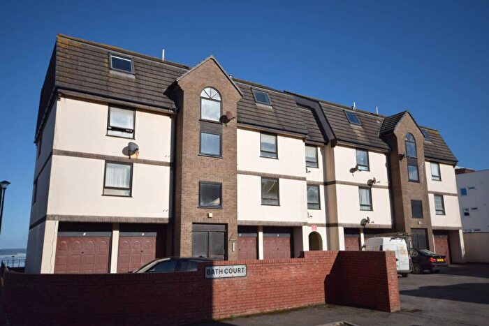 1 Bedroom Flat To Rent In Bath Hotel Road, Westward Ho!, EX39