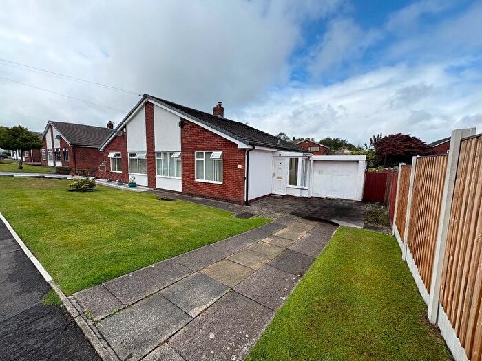 2 Bedroom Bungalow To Rent In Lancaster Avenue, Farnworth, Bolton, BL4