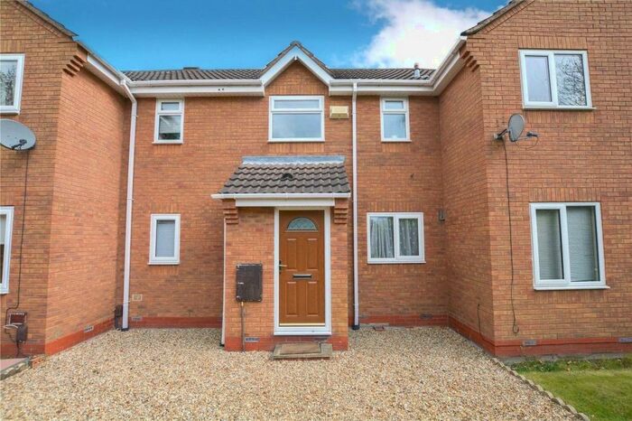 2 Bedroom Terraced House To Rent In Westmorland Close, Tamworth, Staffordshire, B78