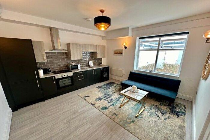 1 Bedroom Flat To Rent In - St. Johns North, Wakefield, WF1