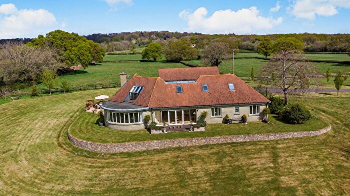 4 Bedroom Detached House For Sale In East Knoyle, Salisbury, Wiltshire, SP3