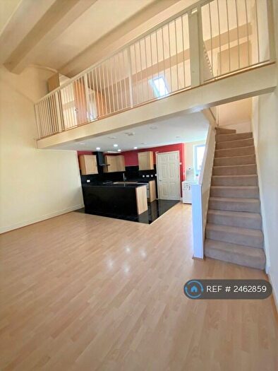 1 Bedroom Flat To Rent In Mayna Court, Edgware, HA8