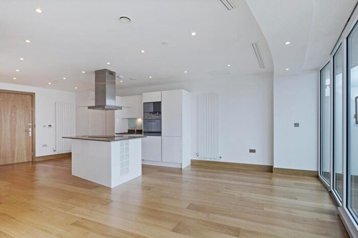 1 Bedroom Apartment To Rent In Arena Tower, Crossharbour Plaza, Canary Wharf, E14