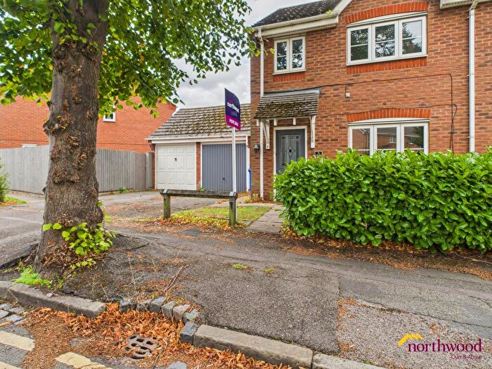 3 Bedroom Semi-Detached House For Sale In Sideway Road, Stoke, Stoke-on-Trent, ST4