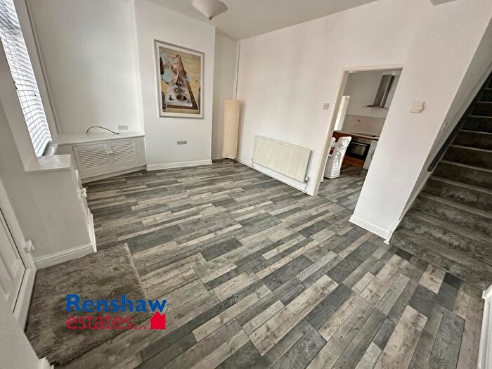 3 Bedroom Terraced House To Rent In Lynncroft, Eastwood, Nottingham, NG16