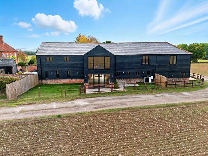 4 Bedroom Link Detached House For Sale In Bakers Farm Lane, Blackmore End, CM7