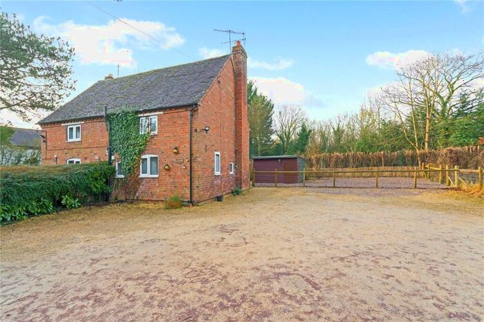 2 Bedroom Semi-Detached House For Sale In Wixford, Alcester, Warwickshire, B49
