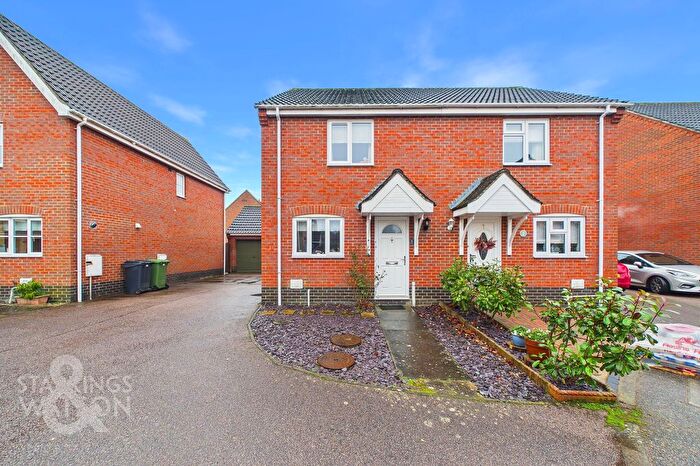 2 Bedroom Semi Detached House For Sale In Red Admiral Close, Wymondham, NR18