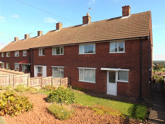 3 Bedroom Semi-Detached House To Rent In Slant Lane, Shirebrook, NG20