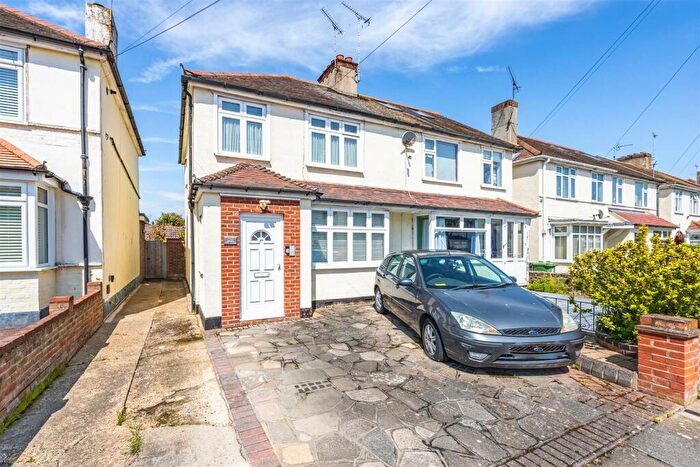 2 Bedroom Semi-Detached House For Sale In Herbert Road, Shoeburyness, SS3