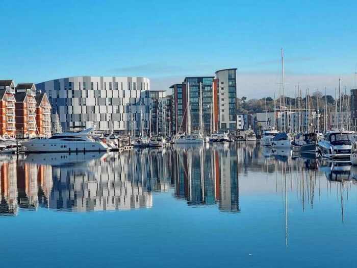 2 Bedroom Apartment To Rent In Neptune Marina, Coprolite Street, IP3