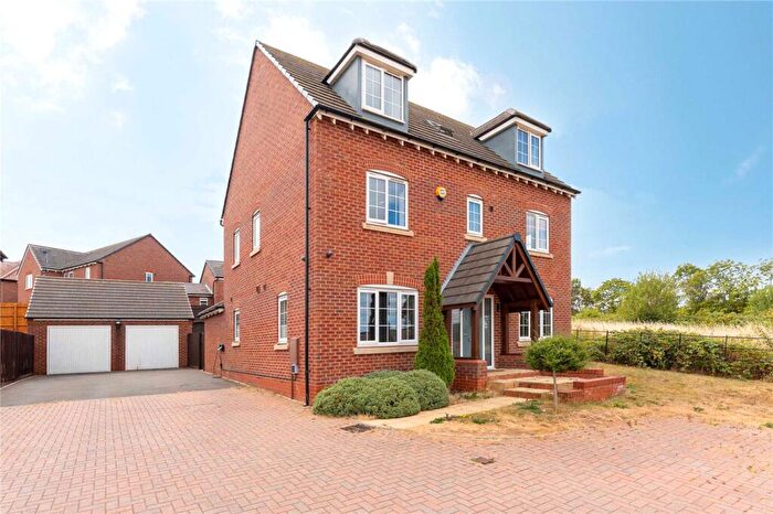 5 Bedroom Detached House For Sale In Palmer Crescent, Warwick, Warwickshire, CV34