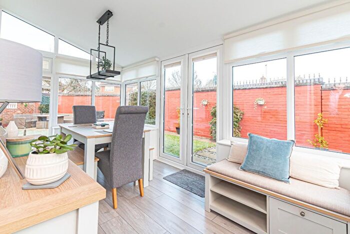 4 Bedroom Detached House For Sale In The Nurseries, Eaton Bray, LU6