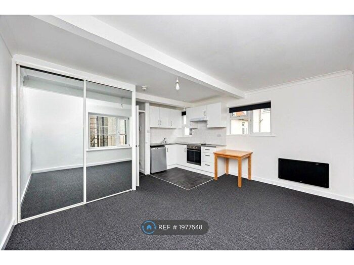 Studio To Rent In St. James's Street, Brighton, BN2