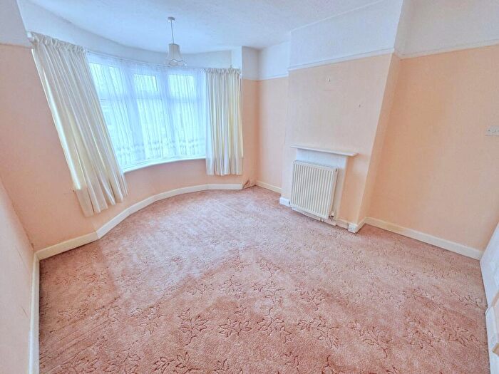 2 Bedroom Bungalow For Sale In Blandford Road, Hamworthy, Poole, BH15