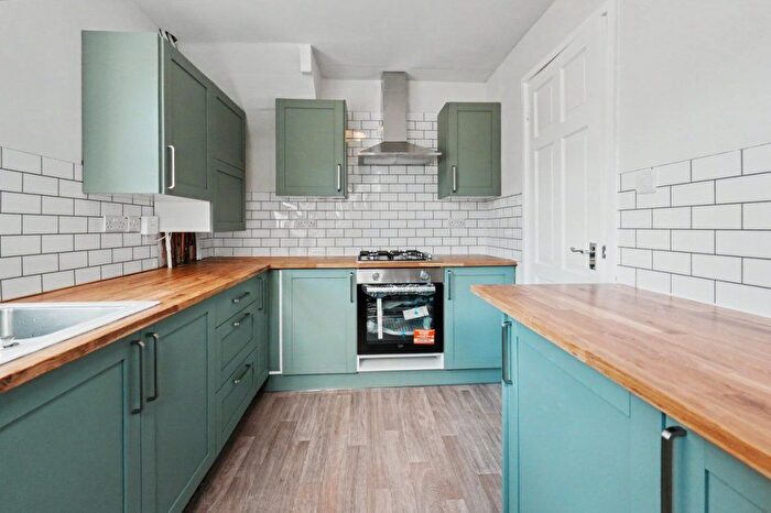 3 Bedroom Semi-detached House To Rent In Larchdale Close, Wirral, CH66