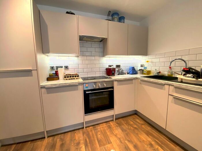 2 Bedroom Apartment To Rent In Moseley Street, B12