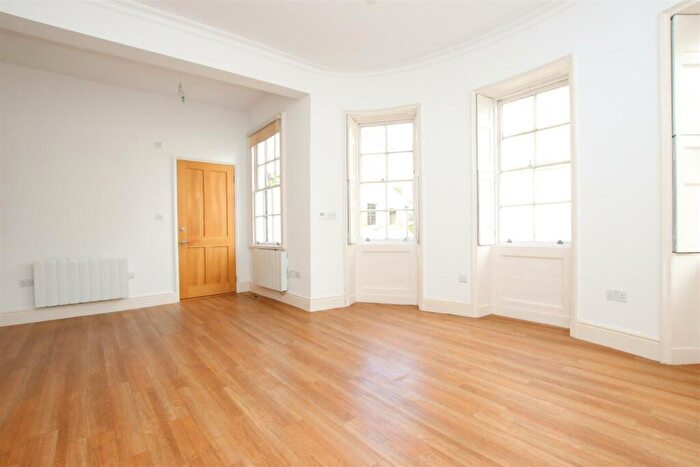 1 Bedroom Flat To Rent In Walcot Street, Bath, BA1
