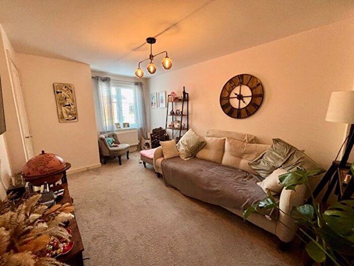 2 Bedroom Semi-Detached House For Sale In James Avenue, Calne, SN11