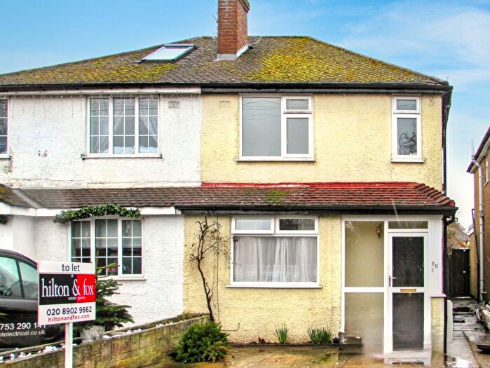3 Bedroom Semi-Detached House To Rent In Goulds Green, Uxbridge, Middlesex, UB8