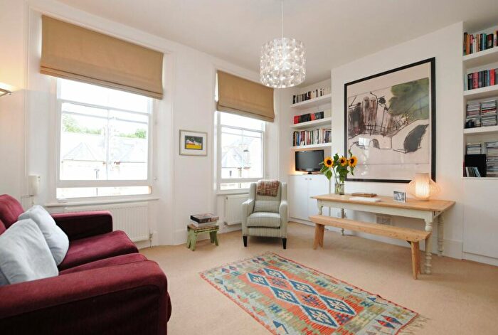 2 Bedroom Flat To Rent In Bouverie Road, Stoke Newington, N16