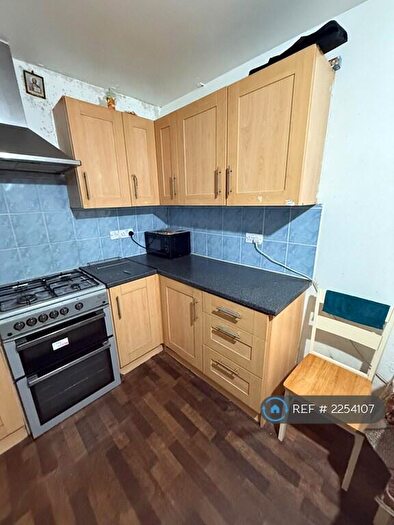 3 Bedroom Terraced House To Rent In Creigton Avenue, East Ham, E6
