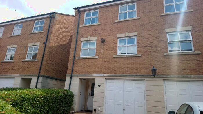 5 Bedroom House To Rent In Parnell Road, Stoke Park, Bristol, BS16