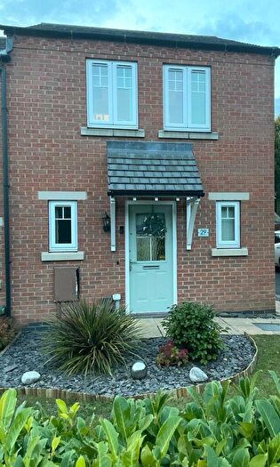 3 Bedroom Terraced House To Rent In Church Gresley, DE11