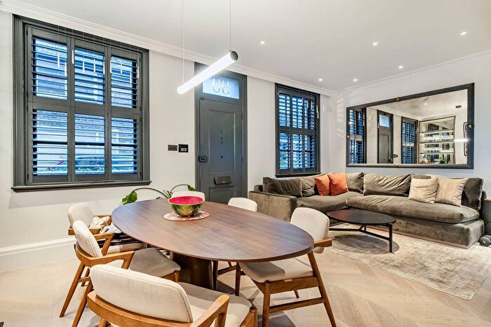 3 Bedroom Mews To Rent In Stanhope Mews East, South Kensington, London, SW7