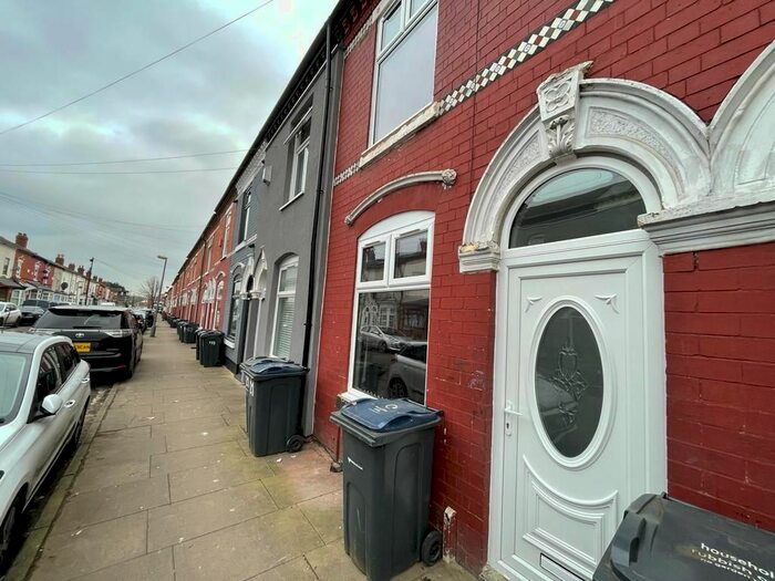 3 Bedroom Terraced House To Rent In Ombersley Road, Birmingham, B12