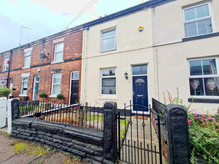 2 Bedroom Terraced House To Rent In Ducie Street, Whitefield, Manchester, M45