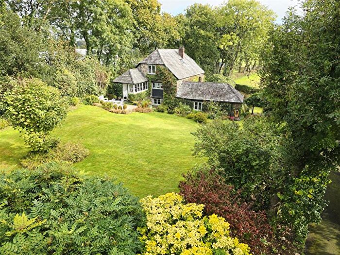 4 Bedroom Detached House For Sale In Launceston, PL15