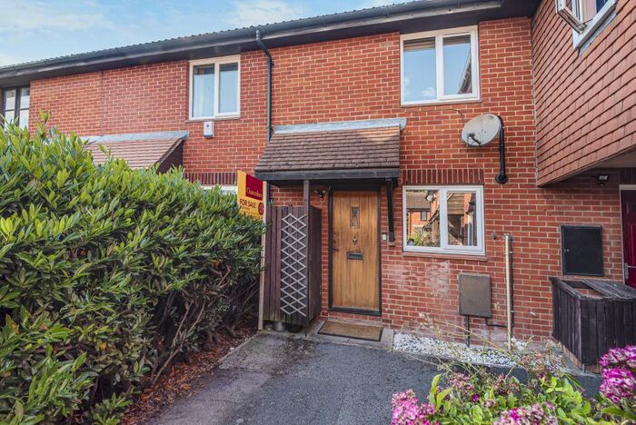 2 Bedroom Terraced House To Rent In Didcot, Oxfordshire, OX11