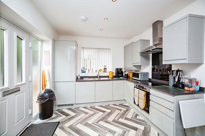 2 Bedroom Semi-Detached Bungalow For Sale In New Brook Road, South Elmsall, Pontefract, WF9