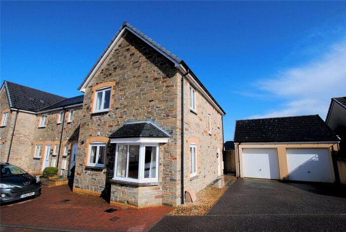 3 Bedroom Semi-Detached House To Rent In Hillside Drive, Okehampton, Devon, EX20