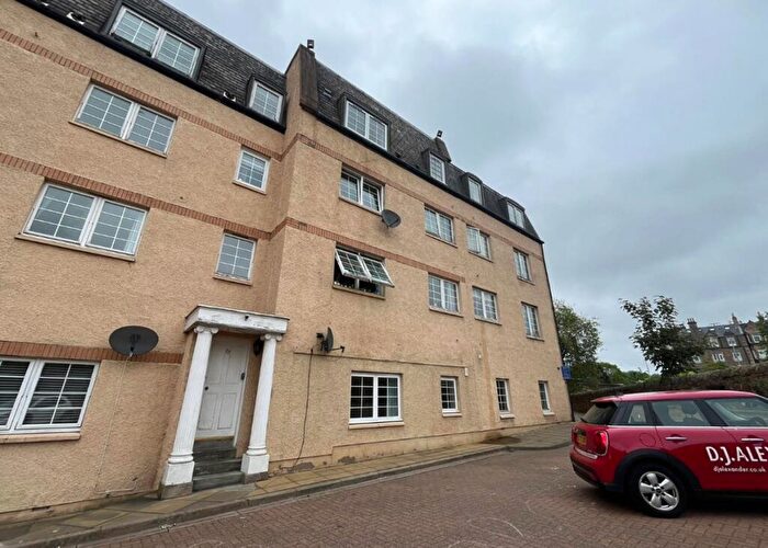 1 Bedroom House To Rent In Hermand Crescent, Edinburgh, EH11