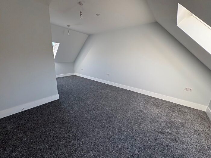 4 Bedroom Terraced Bungalow To Rent In Bethel Road, Llansamlet, Swansea, SA7
