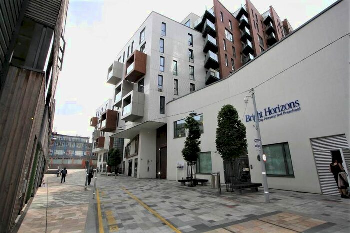 2 Bedroom Flat To Rent In John Donne Way, London, SE10