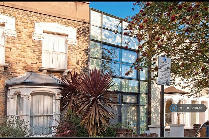 2 Bedroom Terraced House To Rent In Leconfield Road, London, N5