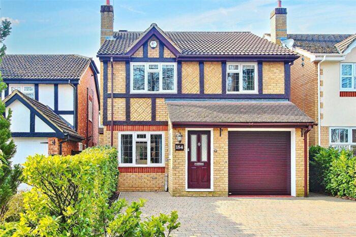4 Bedroom Detached House For Sale In Alexandra Gardens, Knaphill, Woking, Surrey, GU21