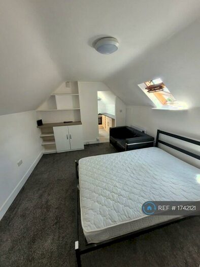 Studio To Rent In Hamilton Road, Felixstowe, IP11