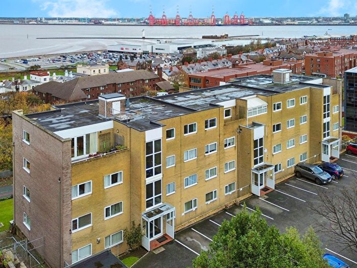 2 Bedroom Flat For Sale In Montpellier Crescent, Wallasey, CH45