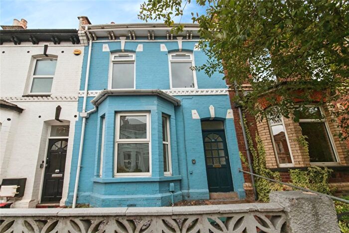 3 Bedroom Terraced House For Sale In Pinhoe Road, Exeter, Devon, EX4