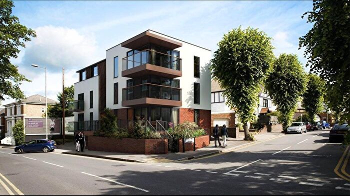 2 Bedroom Flat For Sale In Surbiton Hill Road, Surbiton, KT6