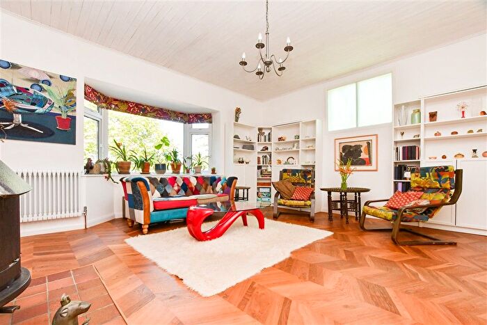 3 Bedroom Detached House For Sale In Dovers Green Road, Reigate, Surrey, RH2