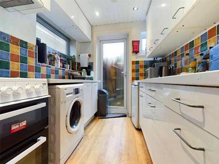 4 Bedroom Semi-Detached House To Rent In Lower Bevendean Avenue, Brighton, East Sussex, BN2